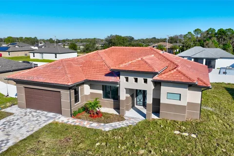 257 Lisette ST, Fort Myers FL 33913