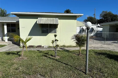 1323 N 16th Ct # 1, Hollywood FL 33020