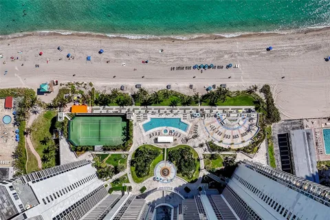 19111 Collins Ave # 2705, Sunny Isles Beach FL 33160