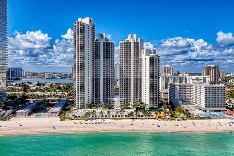 19111 Collins Ave # 2705, Sunny Isles Beach FL 33160