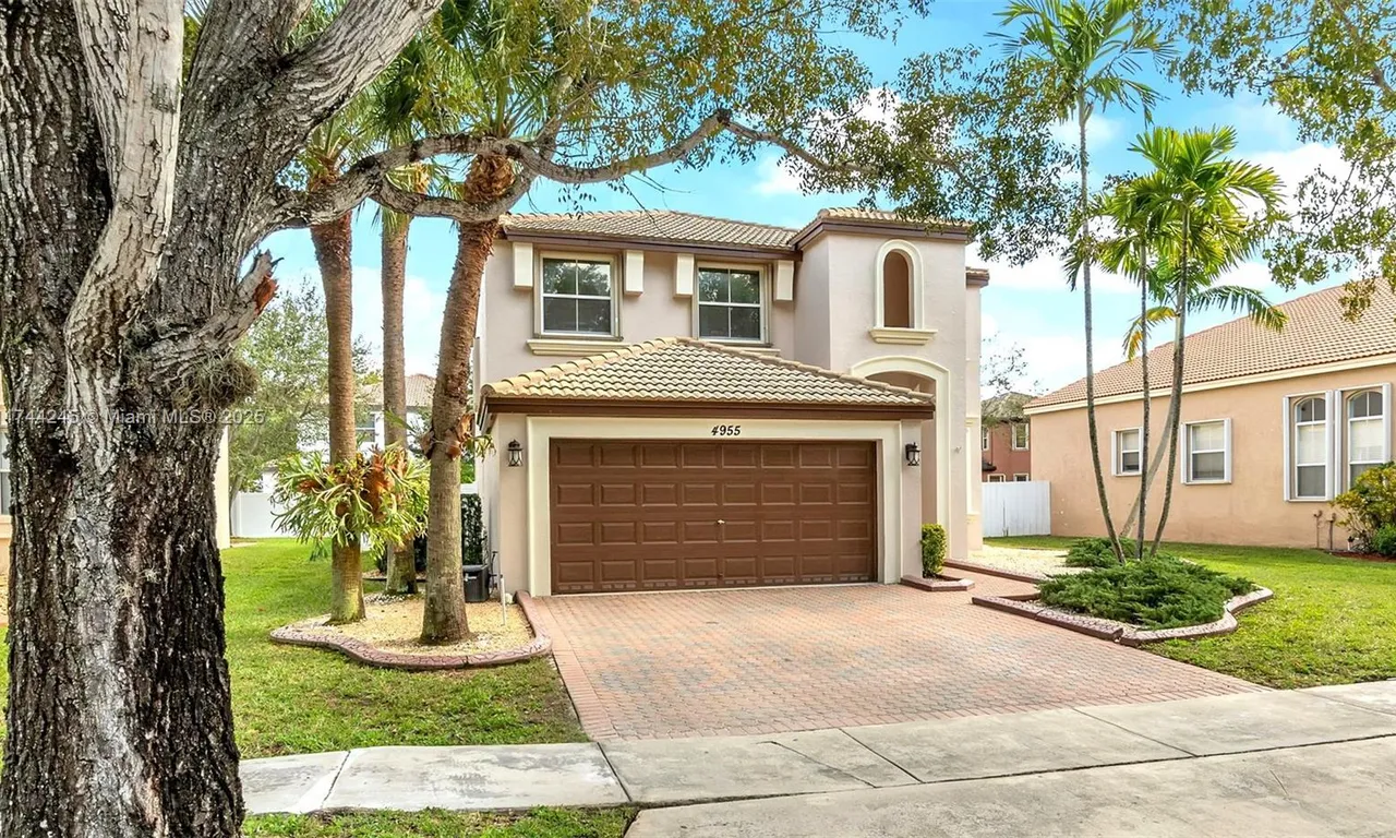 4955 SW 159th Ave, Miramar FL 33027