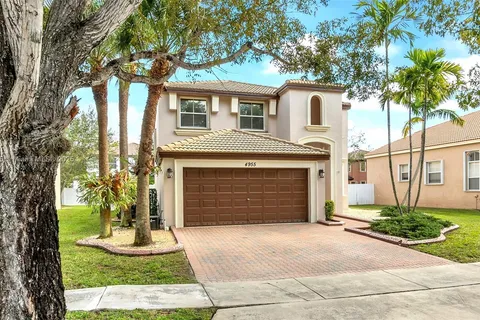 4955 SW 159th Ave, Miramar FL 33027