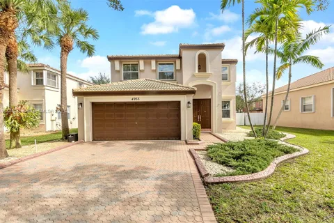 4955 SW 159th Ave, Miramar FL 33027