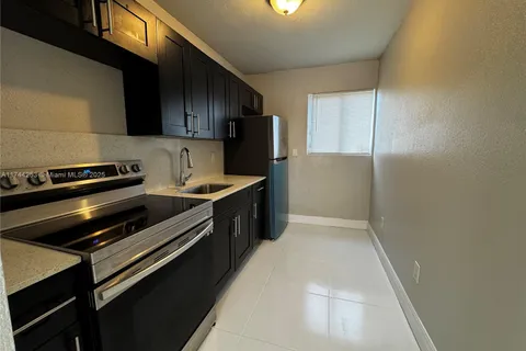 1920 Washington Ave # 2, Opa-Locka FL 33054