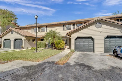 9007 Vineyard Lake Dr # 9007, Plantation FL 33324