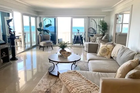 1012 N Ocean Blvd # 701, Pompano Beach FL 33062