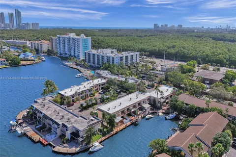 16478 NE 27th Pl # 34, Eastern Shores FL 33160