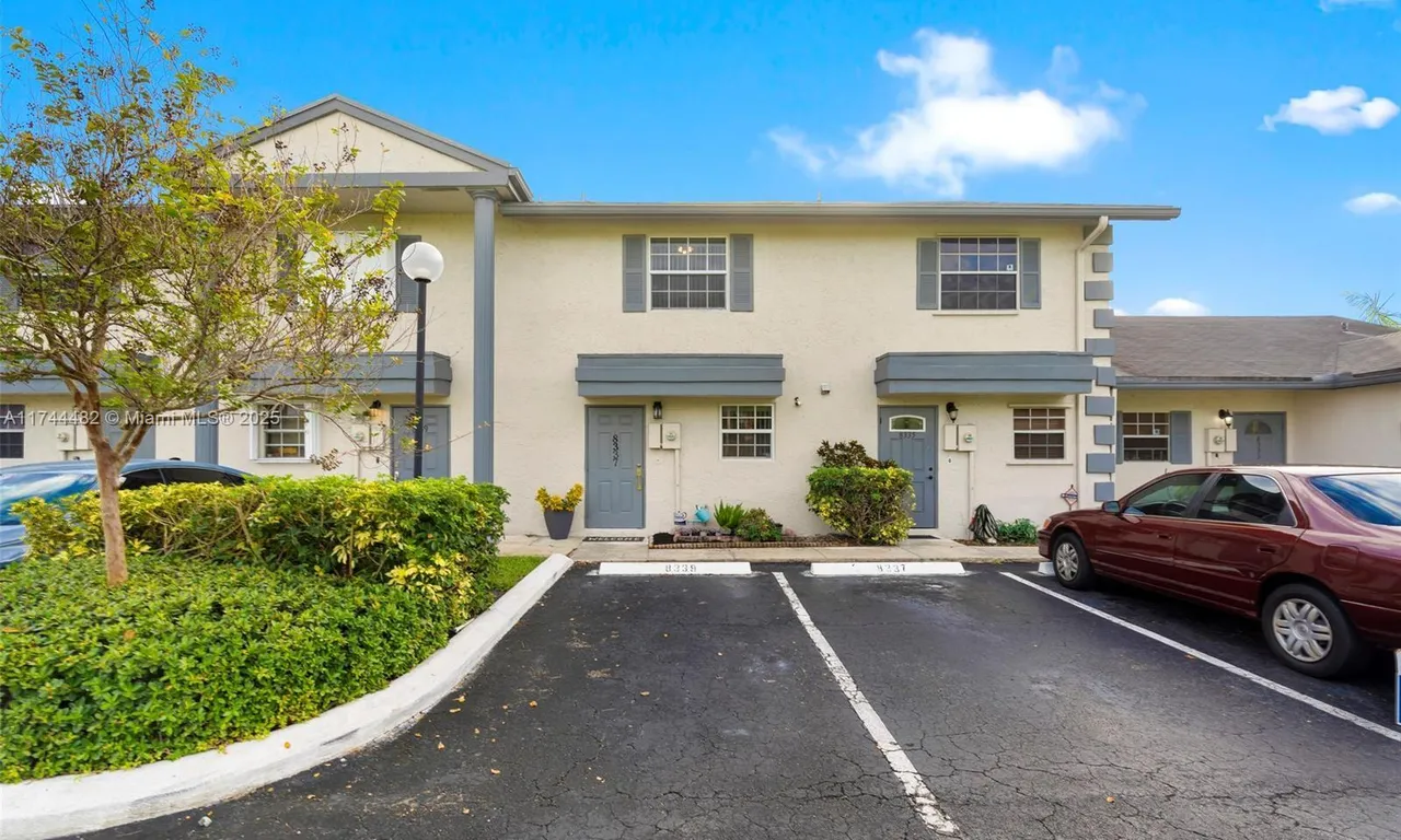 8337 Fairway Rd # 8337, Sunrise FL 33351