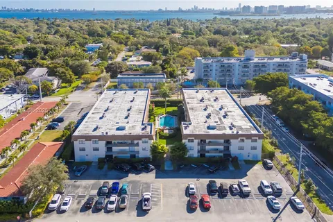 9020 NE 8th Ave # 2A, Miami Shores FL 33138