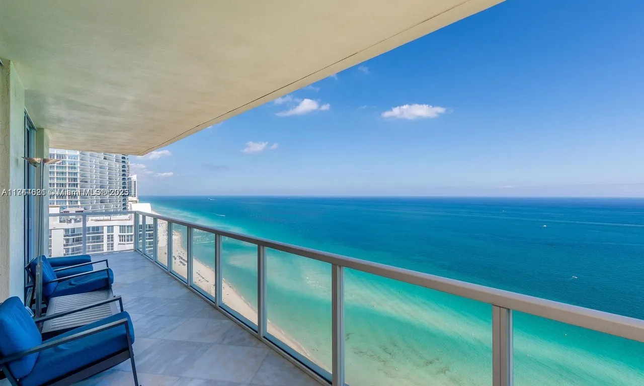 16699 Collins Ave # 3203, Sunny Isles Beach FL 33160