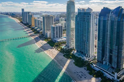 17121 Collins Ave # 3708, Sunny Isles Beach FL 33160