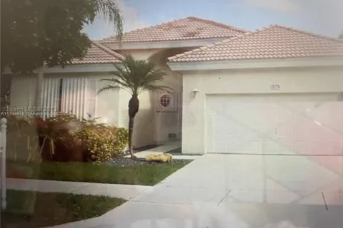 575 SE 29th Dr, Homestead FL 33033