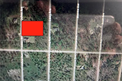 706 JOHNS AVE, Lehigh Acres FL 33972