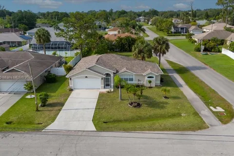 2519 7th St West, Lehigh Acres FL 33971