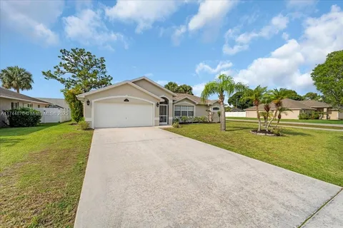 2519 7th St West, Lehigh Acres FL 33971