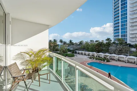 3001 S Ocean Dr # 315, Hollywood FL 33019