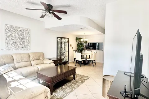 3179 SW 50th St # 73, Dania Beach FL 33312