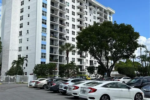 1800 N Andrews Ave # 5D, Fort Lauderdale FL 33311