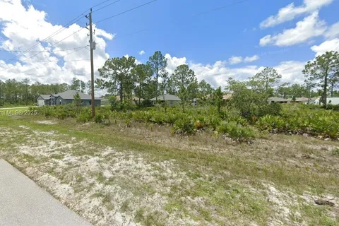 481 WINDERMERE DR, Lehigh Acres FL 33972