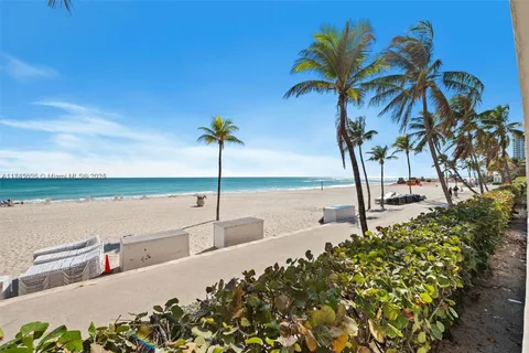 2301 S Ocean Dr # 2206, Hollywood FL 33019