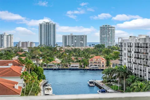 3200 Port Royale Dr N # 1012, Fort Lauderdale FL 33308