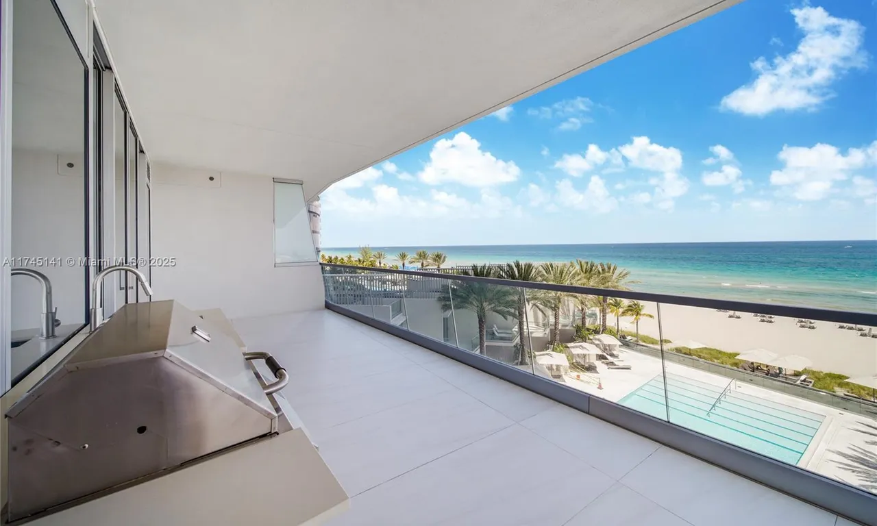 18501 Collins Ave # 403, Sunny Isles Beach FL 33160