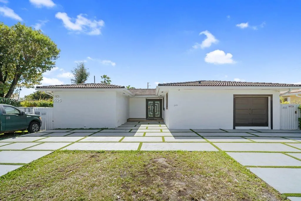 240 S Royal Poinciana Blvd, Miami Springs FL 33166