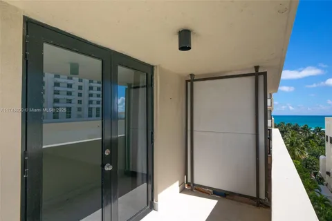 1621 Collins Ave # 708, Miami Beach FL 33139