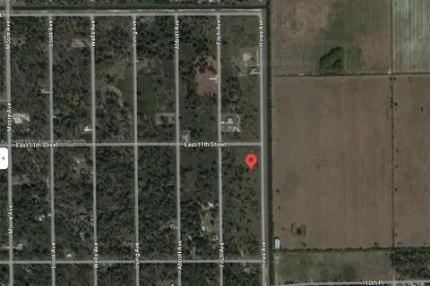 1019 Hines Ave, Lehigh Acres FL 33972