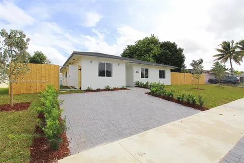 29905 SW 149th Ct, Homestead FL 33033