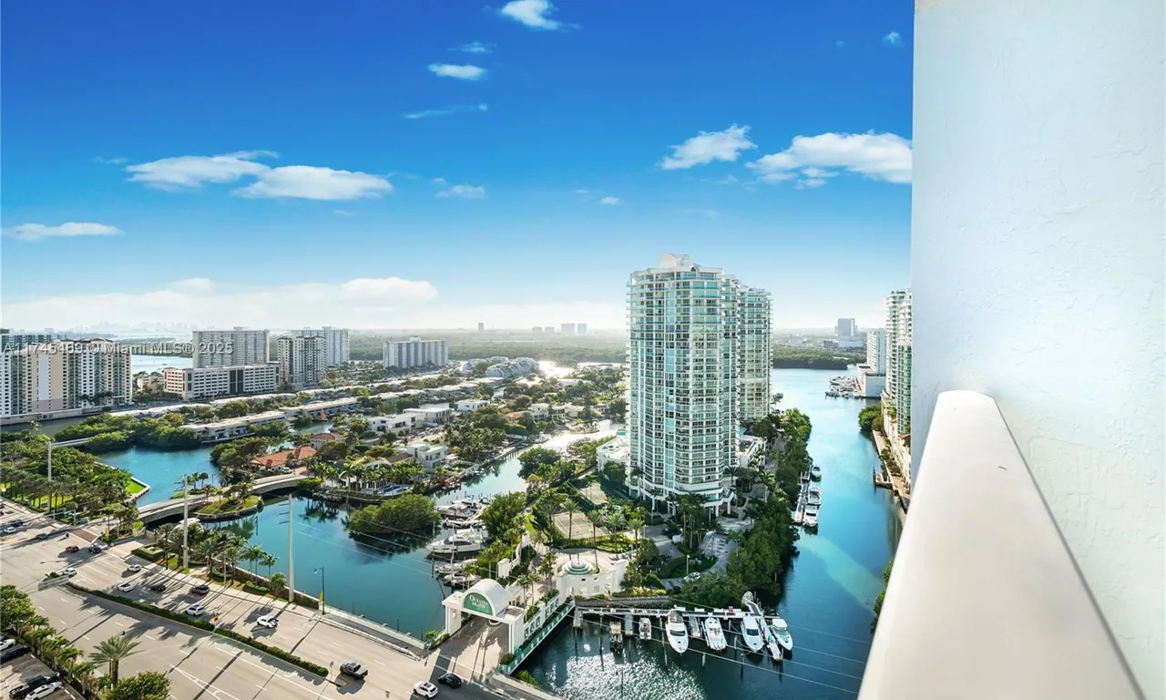 16485 Collins Ave # 2438, Sunny Isles Beach FL 33160