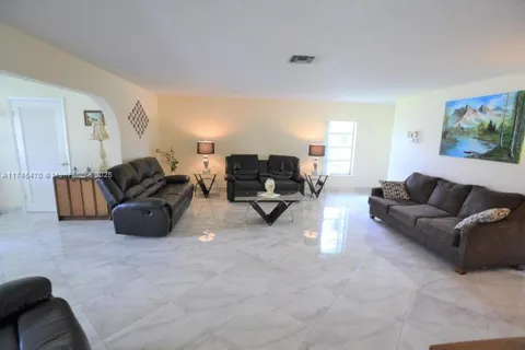 2886 E Fernley Dr # 58, West Palm Beach FL 33415