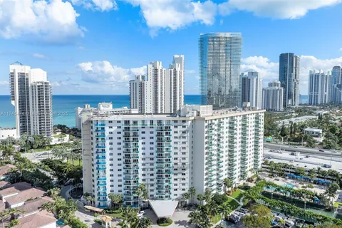 19370 Collins Ave # 322, Sunny Isles Beach FL 33160