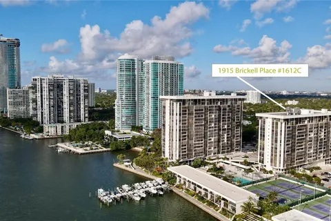 1915 Brickell Ave # C1612, Miami FL 33129