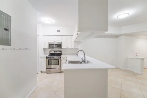 17100 N Bay Rd # 1303, Sunny Isles Beach FL 33160
