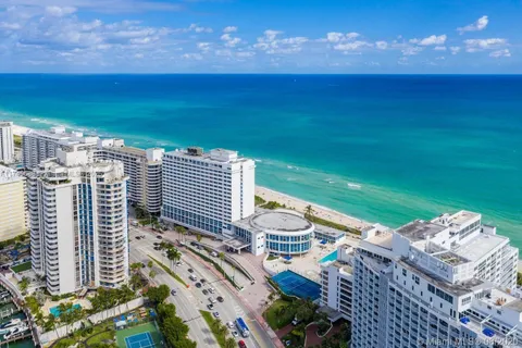 5445 Collins Ave # 1518, Miami Beach FL 33140