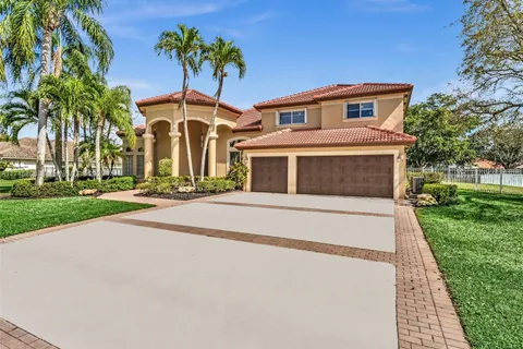 3440 Carlton Ln, Davie FL 33330