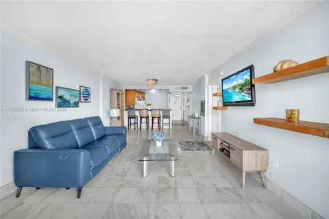 1020 Meridian Ave # 515, Miami Beach FL 33139