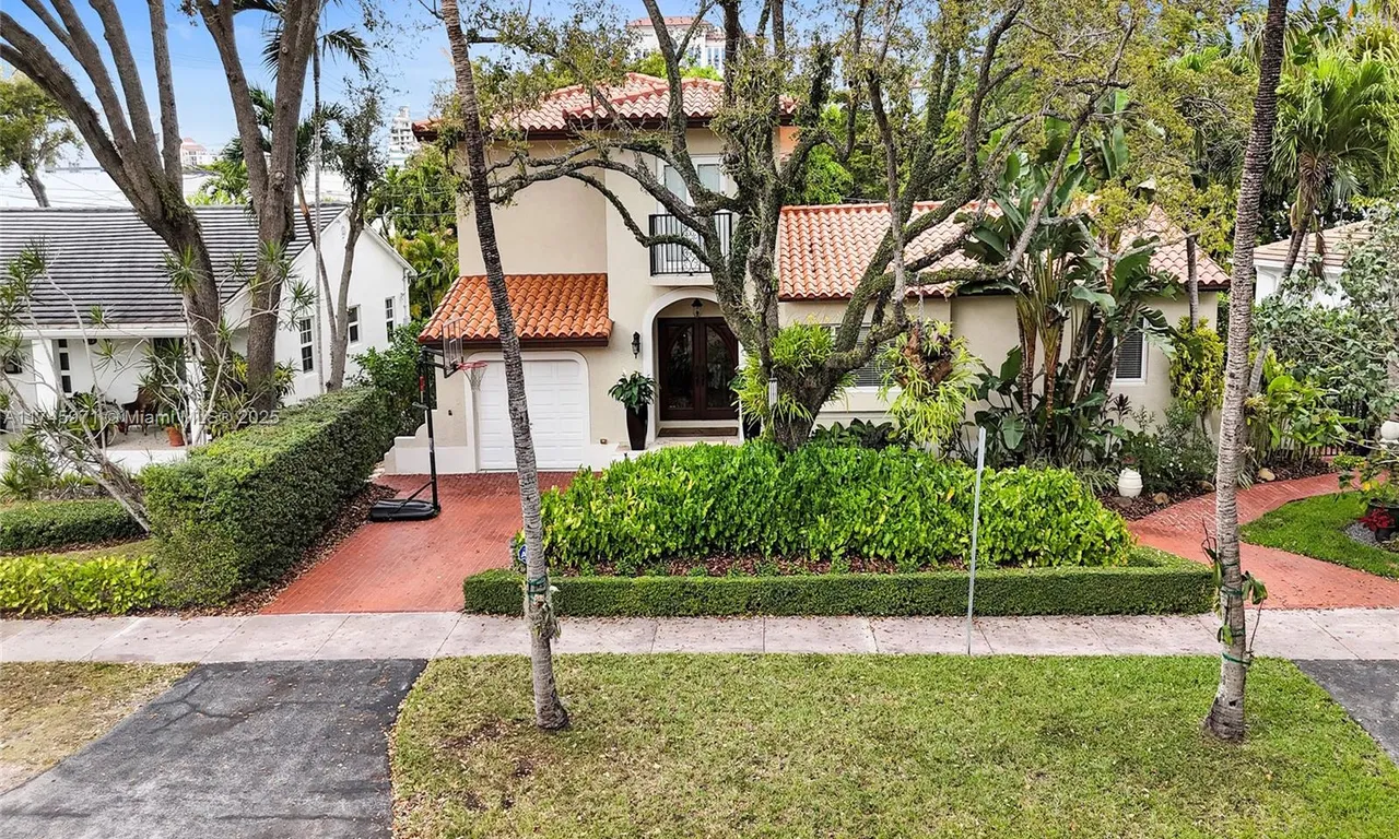 119 Camilo Ave, Coral Gables FL 33134