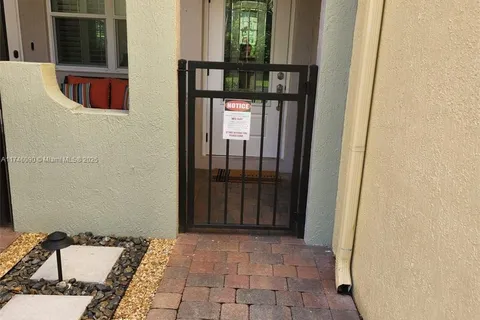 183 Las Brisas Cir, Hypoluxo FL 33462