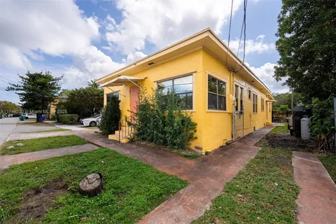 3780 Florida Ave, Coconut Grove FL 33133