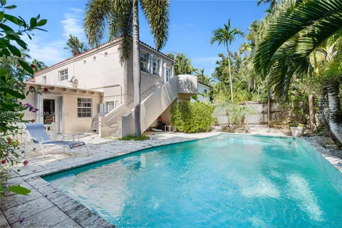 4421 Post Ave, Miami Beach FL 33140