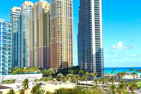 210 174th St # 716, Sunny Isles Beach FL 33160