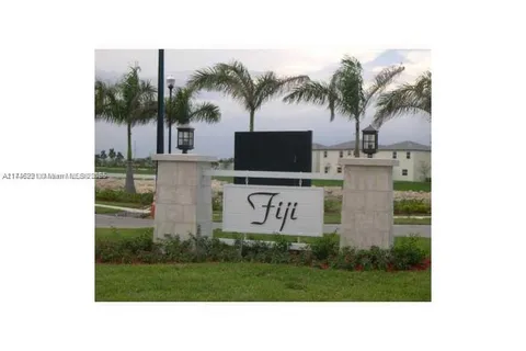208 SE 29th Ave # 4, Homestead FL 33033