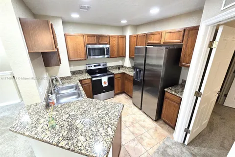 4600 E Moody Blvd # 6G, Other City - In The State Of Florida FL 32110