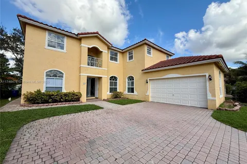 2132 SW 118th Ave, Miramar FL 33025