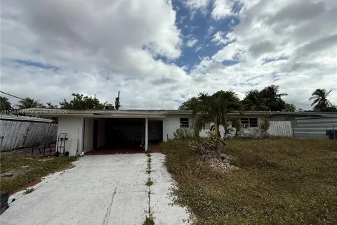 19231 NW 5th Ct, Miami Gardens FL 33169