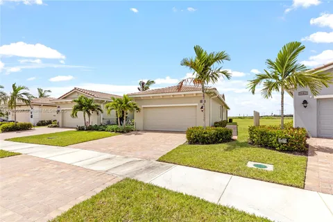 26017 SW Viterbo Way, Port St. Lucie FL 34986