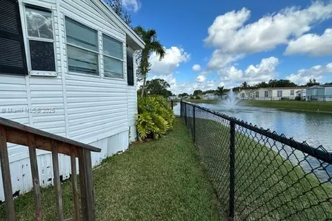 35250 SW 177th Unit 170, Homestead FL 33034