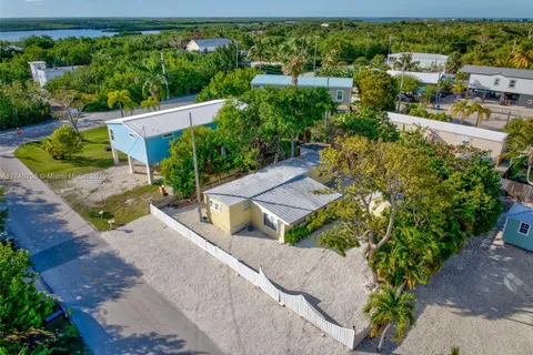 28131 Helen Avenue, Lower Keys FL 33042